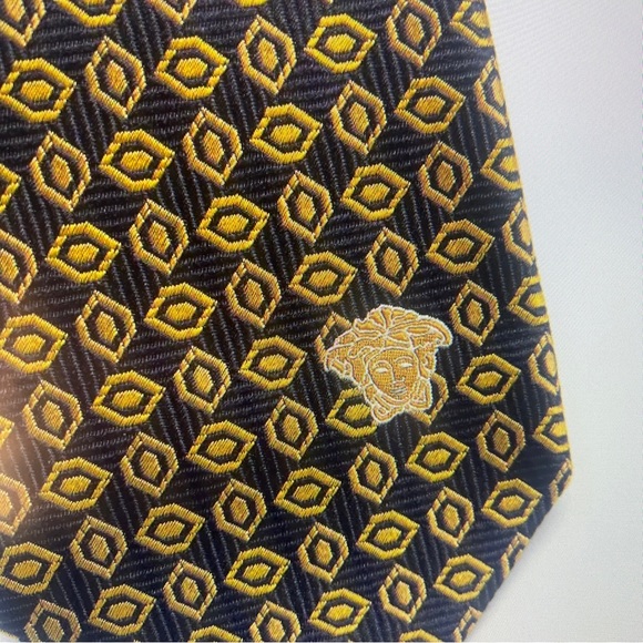Versace men’s tie - Picture 2 of 3